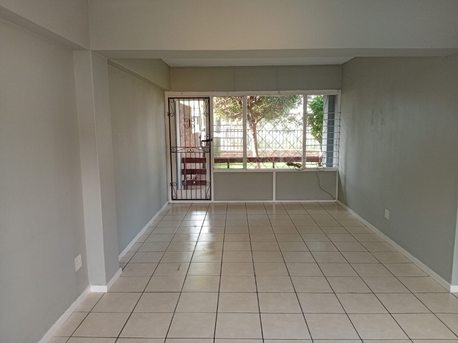 To Let 2 Bedroom Property for Rent in Southernwood Eastern Cape